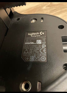 Logitech G923 Racing for Xbox (4 foto / 6)