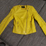 Куртка, размер S (фото #1)