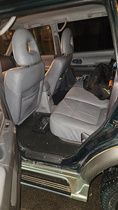 Mitsubishi Pajero sport (7 foto / 10)