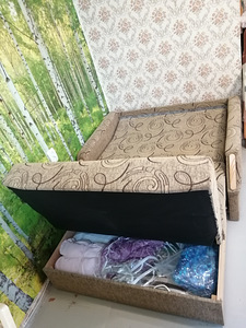 Кресло-кровать (2 фото из 3)