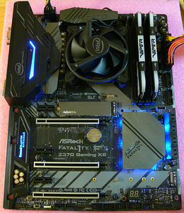 AsRock Z370 Gaming K6, i5-9400, RGB DDR4 16GB, SSD 250GB M.2 (2 foto / 8)