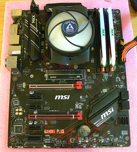 MSI B450 Gaming Plus, Ryzen 7 3700X, DDR4 16GB,SSD M.2 256GB (5 foto / 10)