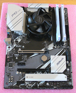 AsRock B460 Pro4, i5-10400, DDR4 RGB 16GB, SSD M.2 256GB (5 foto / 10)