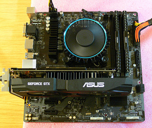 Gigabyte B660M DS3H, i3-12100F, DDR4 16GB, SSD 512GB (2 foto / 10)
