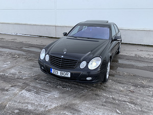 Мерседес-Бенц Е 320 3.0 V6 165кВт (2 фото из 14)