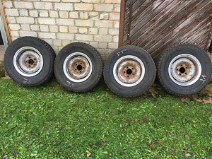 235/70 R15 Cooper Weathermaster naast+ 15", 5x127 veljed (1 foto / 10)