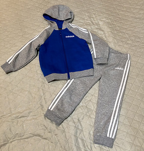 Spordidress Adidas s98 (1 foto / 3)