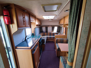Elddis 2002 (4 фото из 10)