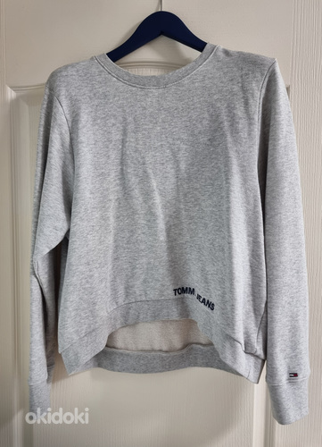 Женский свитер, толстовка Tommy Jeans. Ношеный.