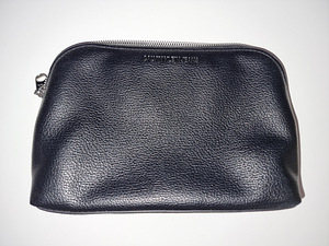 Косметичка Calvin Klein Jeans. Б/у (2 фото из 5)