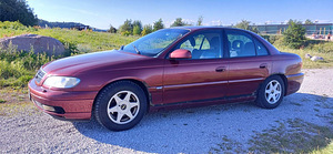 Opel Omega 2.0 106 kw. 2000 (3 foto / 10)