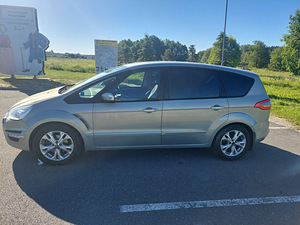 Ford s max (5 фото из 8)
