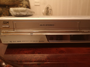 Video/CD salvestaja. (3 foto / 4)