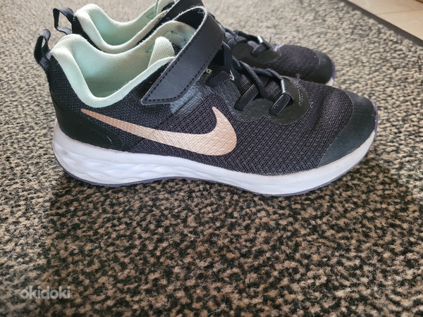 Кроссовки Nike, размер 32 (фото #1)