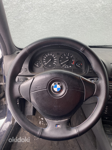 BMW e39 nahksisu, m-rool, must lagi, android (фото #3)