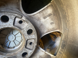BMW veljed suverehvidega (7 foto / 8)