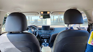 Kia Ceed EX NAVI 1.4 103 kW (6 foto / 15)
