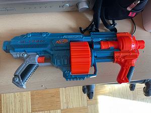 Nerf elite 2.0 (2 фото из 2)