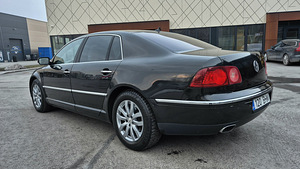 Volkswagen Phaeton 4-Motion 4x4 3.0TDi V6 171kw (3 foto / 10)