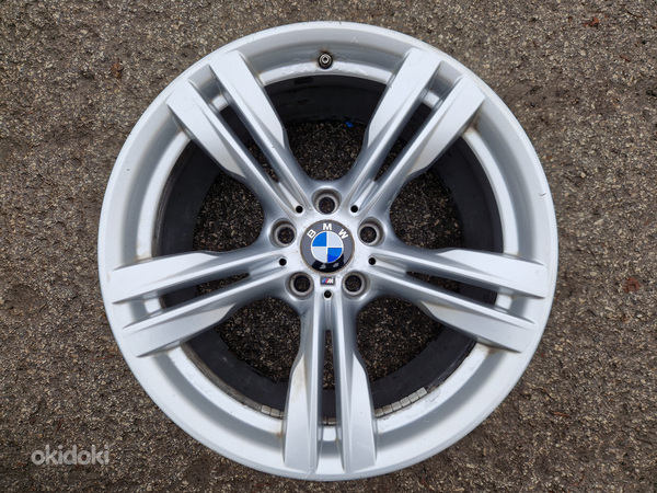 R19 X5 X6 E70 F15 erilaiused originaal veljed M+S rehvid