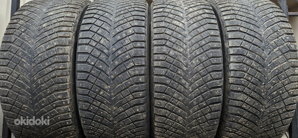 R22 Michelin X-Ice North 4 285/45/22 - 95% naelad