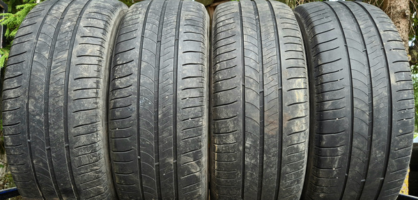 R16 Michelin 215/60/16 - установка