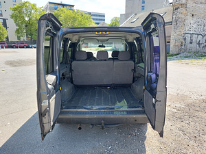 Ford Tourneo Connect 1.8 85kW (5 foto / 11)