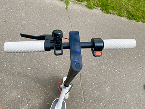 XIAOMI MI ELECTRIC SCOOTER 3 (3 foto / 3)