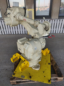 Tööstusrobot Nachi MC50 2015a (2 foto / 9)