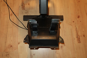 Комплект рулевого управления Thrustmaster T300RS (4 фото из 4)