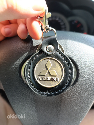 Mitsubishi võtmehoidja
