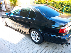 BMW e39 535i 4.4i (4 foto / 8)