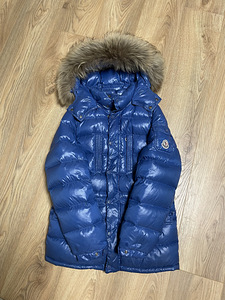 Originaal Moncler jope (2 foto / 5)