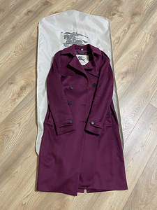 Оригинальный тренч Burberry (3 фото из 6)