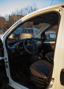 Peugeot Bipper (7 фото из 11)
