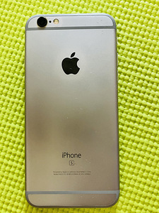 iPhone 6s (2 foto / 5)