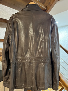 Hugo Boss orange originaal nahkjope s.54-56 (2 foto / 10)