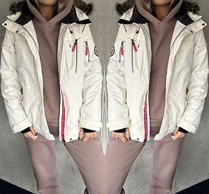 PEAK PERFORMANCE TALVEJOPE / PARKA! M-L / velvetkangas (6 foto / 10)