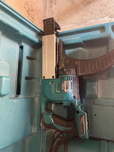 Makita akulindikruvikeeraja BFR550 (2 foto / 3)
