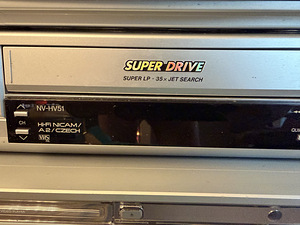 4 DVD/CD mängijat + 2 VHS videomakki Panasonic ja Philips (5 foto / 7)