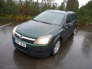 Opel Astra (1 фото из 15)