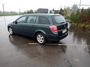 Opel Astra (3 фото из 15)