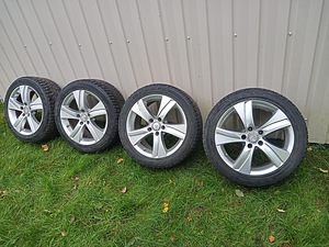 Mercedes E klassi talverattad 5x112 veljed + rehvid (1 foto / 3)