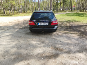 W212 мерседес (3 фото из 11)