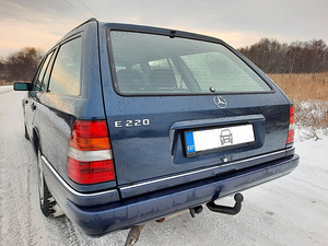 MB W124 T E220 1995a (11 foto / 12)