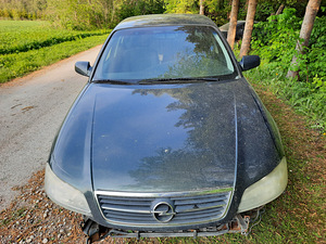 Opel Omega varuosad (2 foto / 10)