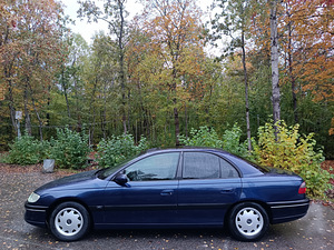 Opel Omega 3.0 MV6 Full Options (3 foto / 14)