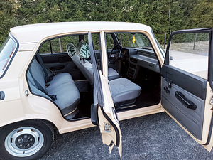 Moskvich 2140 Super Lux (15 foto / 15)