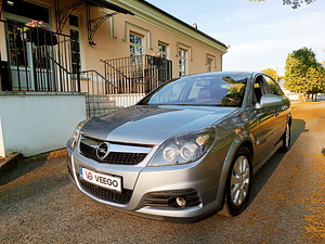 Opel Vectra Facelift (8 фото из 15)