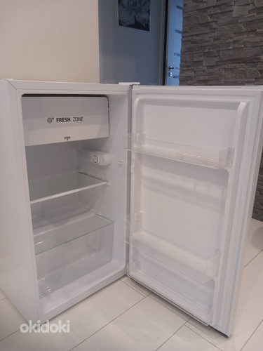 Холодильник Hisense RR121D4AWF (фото #4)